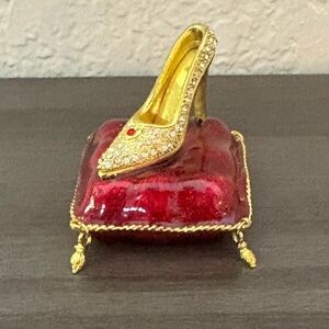 Rhinestone High Heel Shoe on Red Enameled Pillow Metal Trinket Box